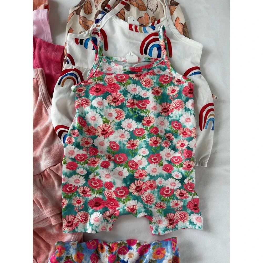 Carters months bodysuits